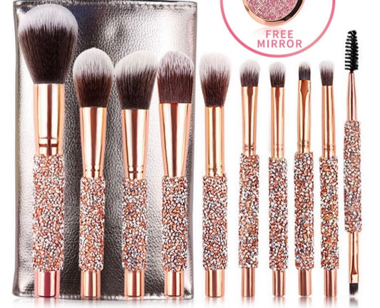FANCY MAKE UP BRUSHES